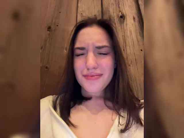 -Your-Michelle- webcam