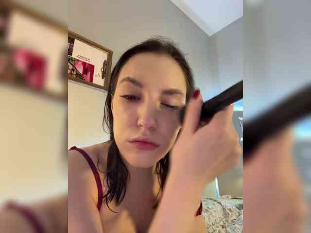 -Your-Michelle- webcam