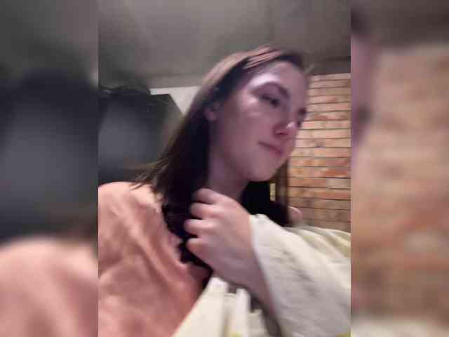 -Your-Michelle- webcam