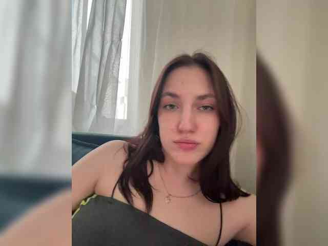 -Your-Michelle- webcam