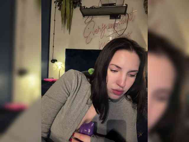 -Your-Michelle- webcam