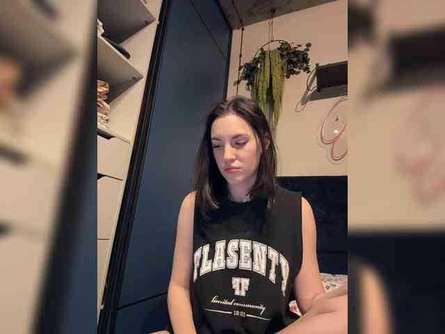 -Your-Michelle- webcam