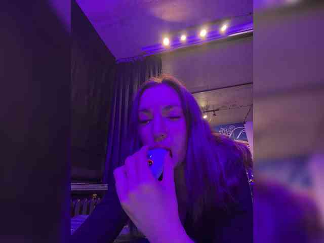 -Your-Michelle- webcam