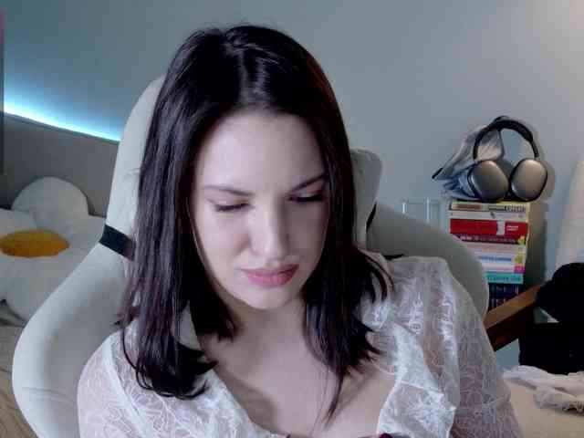 -Your-Michelle- webcam