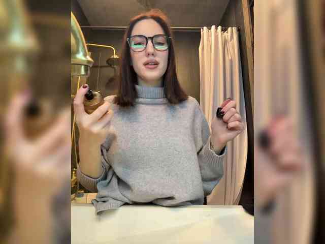 -Your-Michelle- webcam