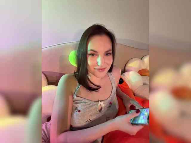 -Your-Michelle- webcam