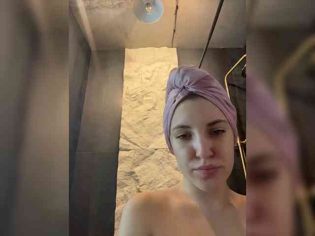 -Your-Michelle- webcam