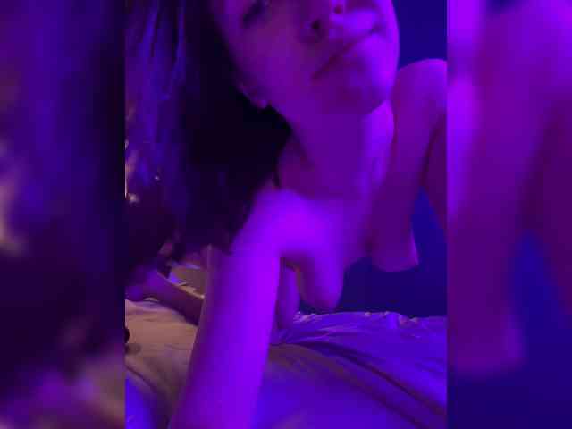 -Your-Michelle- webcam