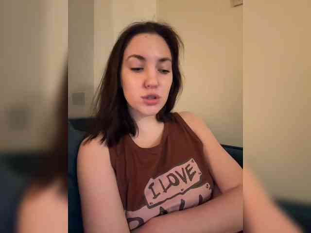 -Your-Michelle- webcam