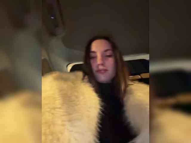 -Your-Michelle- webcam