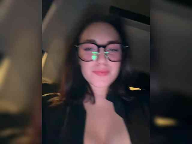 -Your-Michelle- webcam