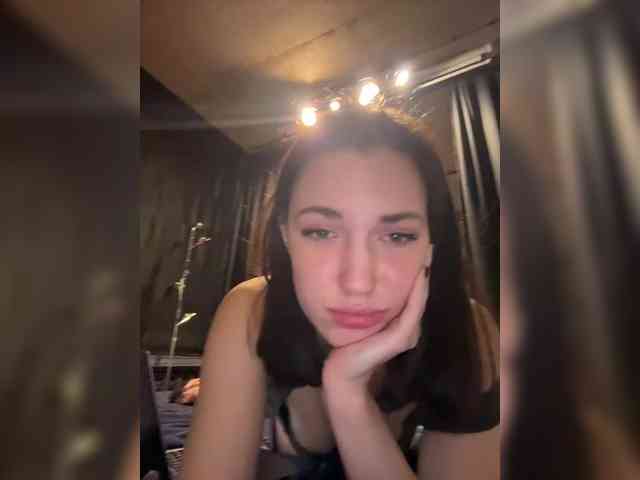 -Your-Michelle- webcam