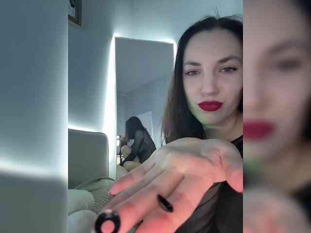 -Your-Michelle- webcam