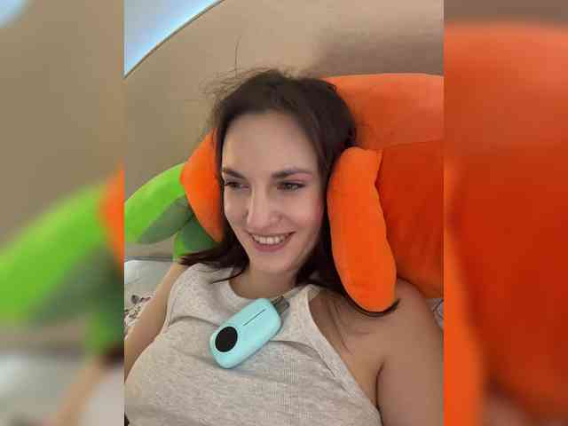 -Your-Michelle- webcam