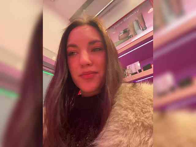 -Your-Michelle- webcam