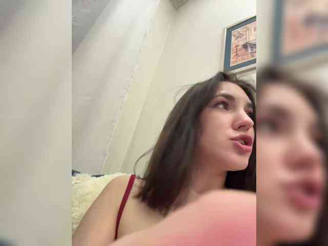 -Your-Michelle- webcam