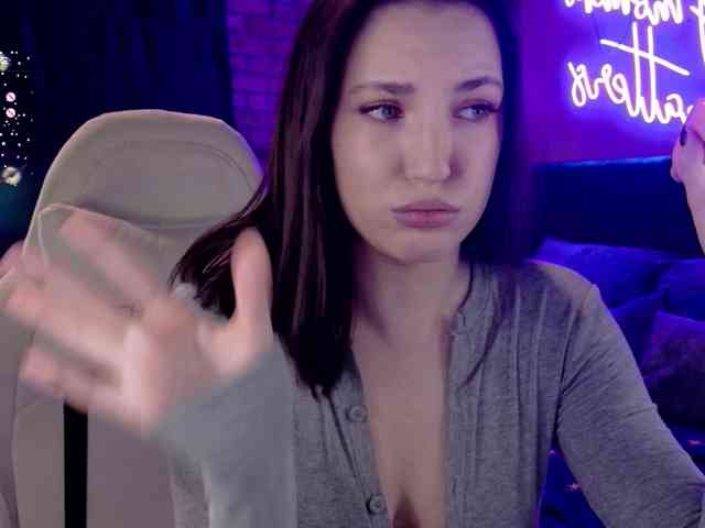 -Your-Michelle- webcam