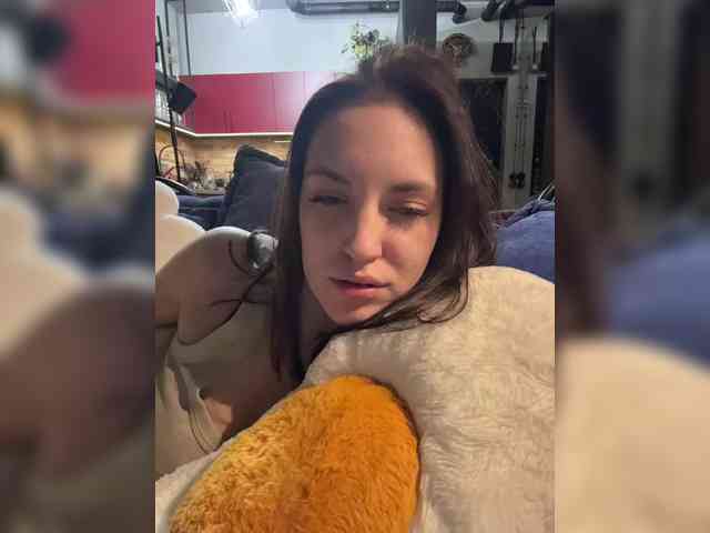 -Your-Michelle- webcam