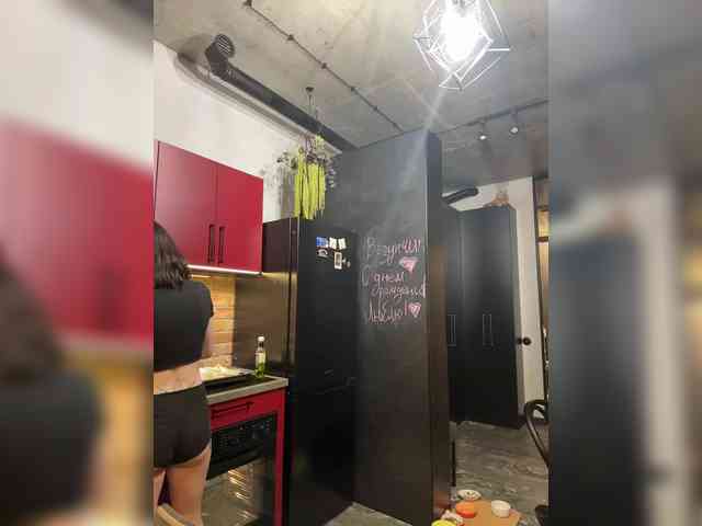 -Your-Michelle- webcam