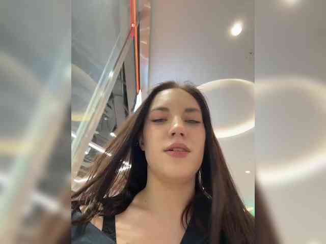 -Your-Michelle- webcam