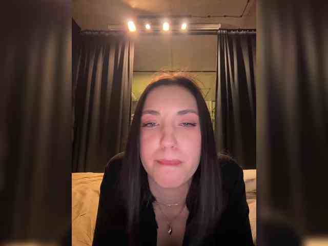 -Your-Michelle- webcam