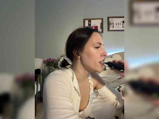 -Your-Michelle- webcam