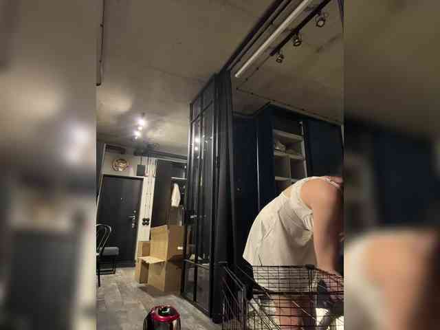 -Your-Michelle- webcam