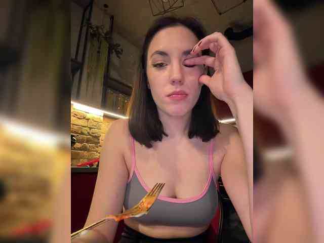 -Your-Michelle- webcam