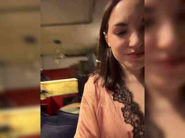 -Your-Michelle- webcam