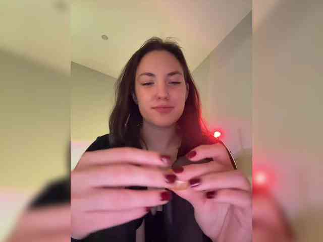 -Your-Michelle- webcam