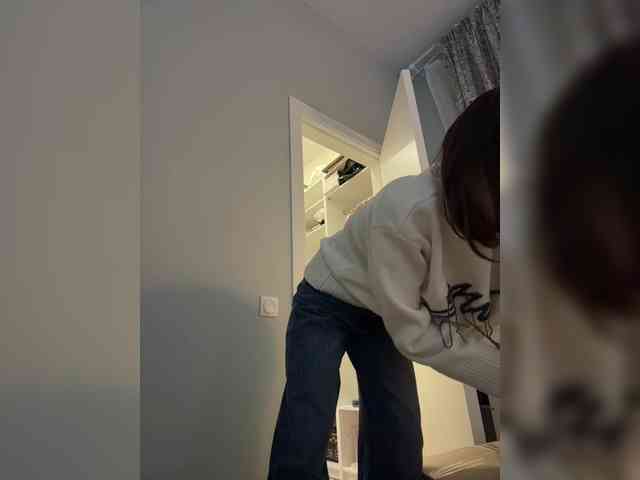 -Your-Michelle- webcam