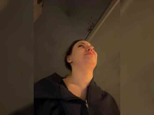 -Your-Michelle- webcam