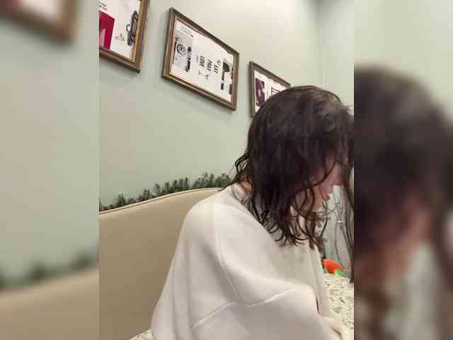 -Your-Michelle- webcam