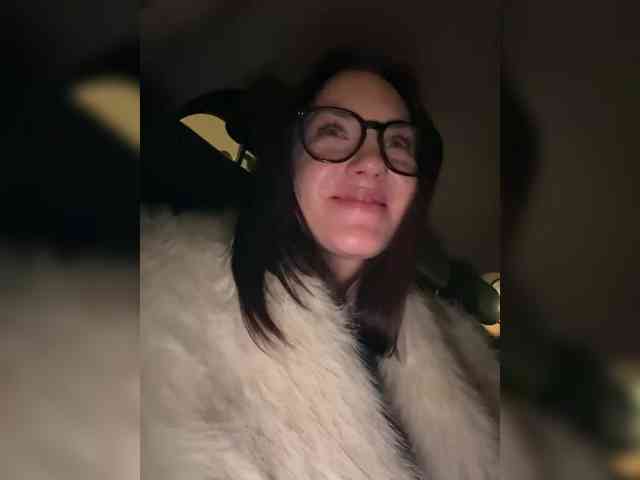 -Your-Michelle- webcam