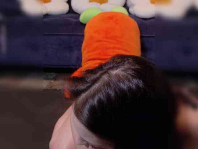 -Your-Michelle- webcam