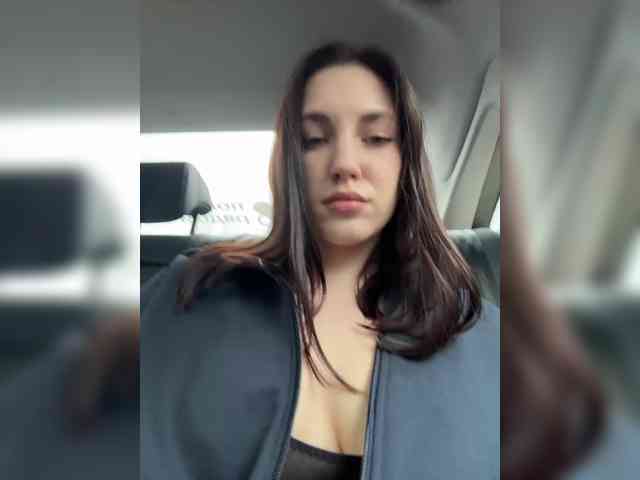 -Your-Michelle- webcam