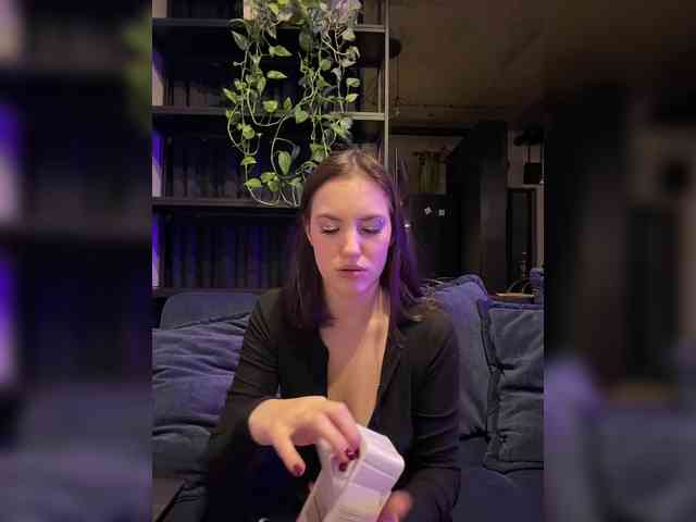 -Your-Michelle- webcam