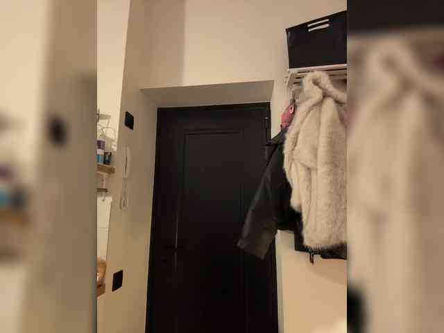 -Your-Michelle- webcam