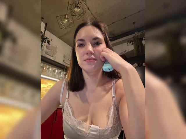 -Your-Michelle- webcam