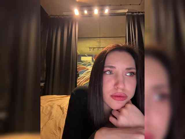 -Your-Michelle- webcam