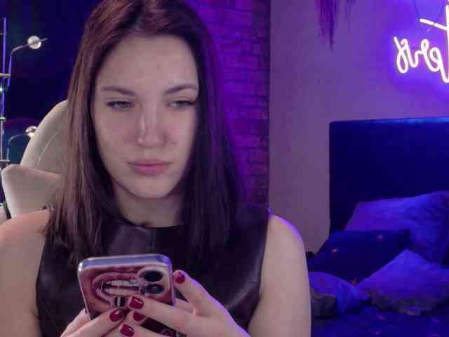 -Your-Michelle- webcam