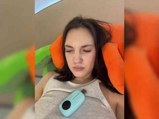 -Your-Michelle- webcam