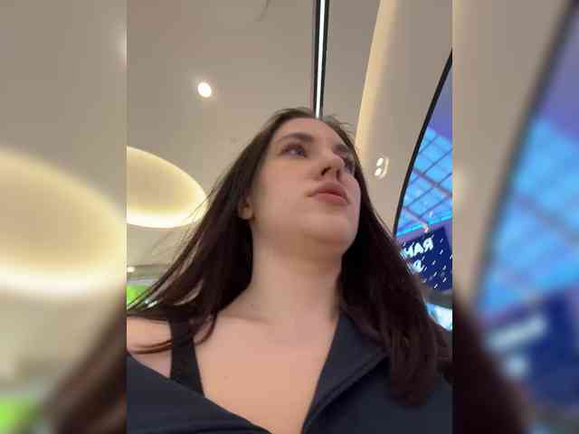 -Your-Michelle- webcam