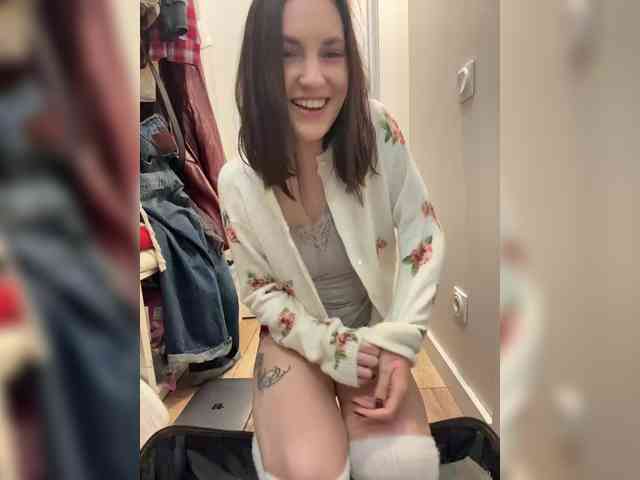 -Your-Michelle- webcam