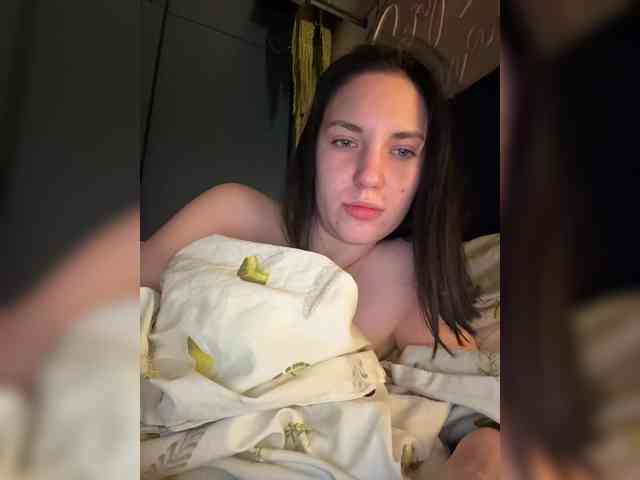 -Your-Michelle- webcam