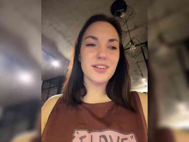 -Your-Michelle- webcam