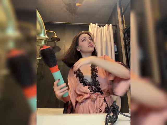 -Your-Michelle- webcam