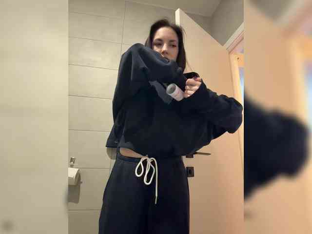 -Your-Michelle- webcam