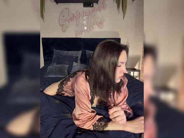 -Your-Michelle- webcam