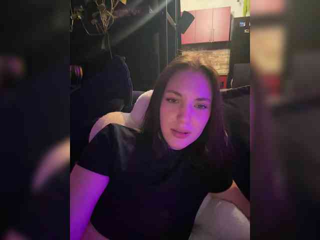 -Your-Michelle- webcam